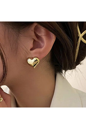 GlaMLo Accessories Small gold heart earrings
