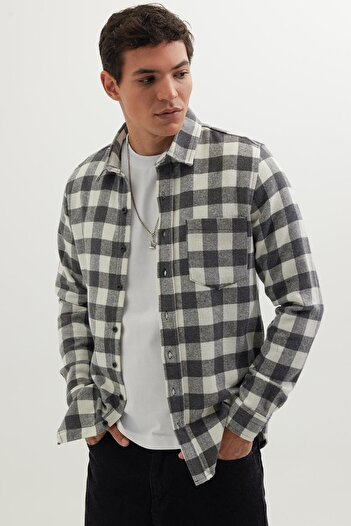 Tudors Men's Slim Fit Slim-Fitting Long-Sleeved Checked Plaid Pattern Winter Lumberjack Shirt with Pockets