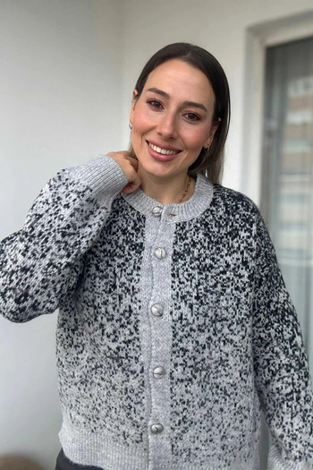 Kubos Moda Snow Pattern Crew Neck Gray Cardigan