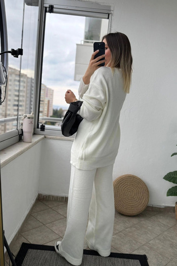 Kubos Moda Front Tie Ecru Kimono Set