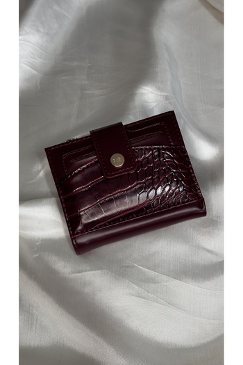 MODA Faux Leather Medium Snap Wallet with Card Holder, Paper and Coin Compartment Detail