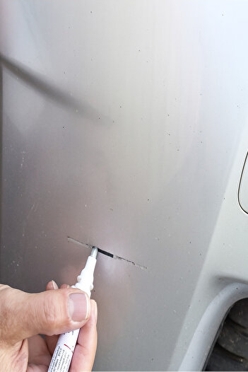 Customcolors Marker corector vopsea auto 20 ml – preparat la culoarea mașinii