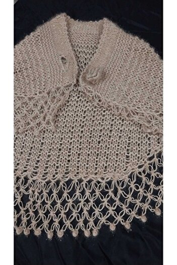 Papatyam Hand Knitted Dowry Shawl Crochet Shawl/ Bridal Shawl/ Knitted Shawl/Handmade Shawl/ Knitted/Crochet Embroidered/Glitter Thread Oval