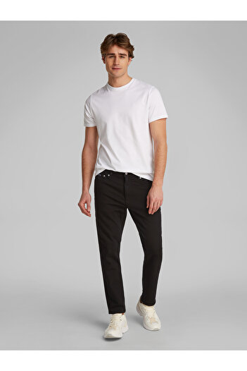 Calvin Klein Men Authentic Cloudy Black Tapered Dad Jeans