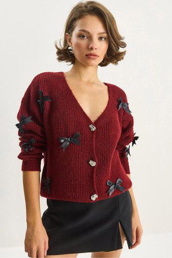 Bianco Lucci Women's Bow Accessory V-Neck Oversize Buttoned Cardigan 60283642