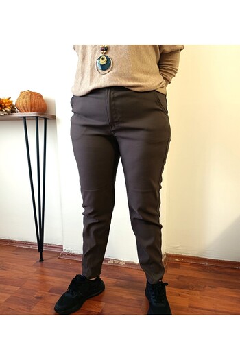 Butik Şans Pocket Detailed Carrot Cut Lycra Fabric Trousers