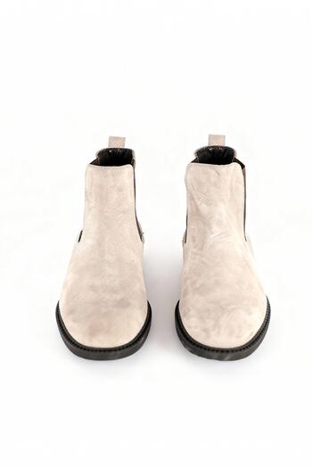 GIESTO Classic Beige Suede Boots