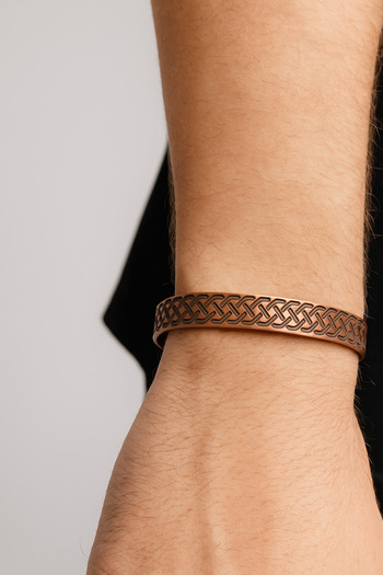 Neefy Pure Copper with Female Motifs Hüsna, Seal of Solomon, Hilye-i Şerif, Surah Al-Falaq, Surah An-Nas, Ayat Al-Kursi, Evil Eye, Surah Al-Inshirah, Divine Names