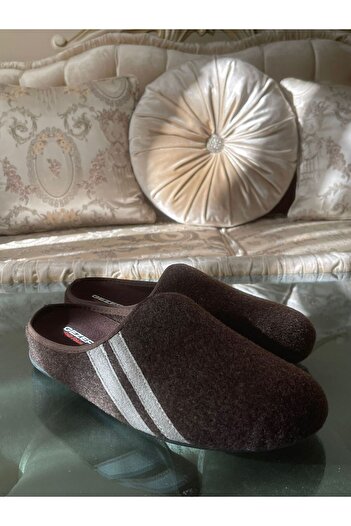 GEZER Men's 100% Felt Winter Indoor Slippers. Pet-Friendly Estra Soft Sole Winter Men's Winter Slippers