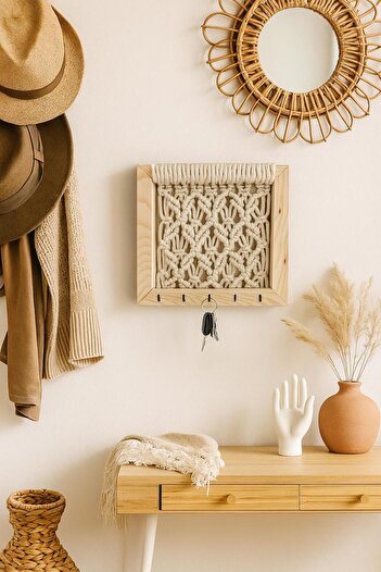 woodalbuba Wooden Key Holder Hallway Decorative Macrame Key Hanger Wall Decoration