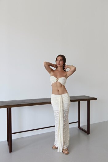 Laluvia Weißes Spitzen-Crop-Set mit Details