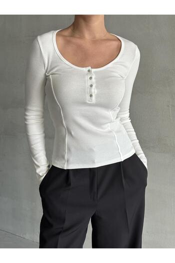 Laluvia Weißes, geknöpftes, langes T-Shirt