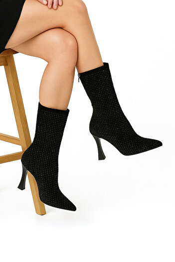 Erkan Saçmacı Βραδινά μισά μποτάκια με φερμουάρ Nell Black Suede Stone με λεπτό τακούνι