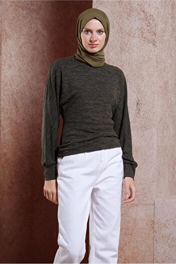 Alvina Straight Cut Bat Sleeve Blouse - 44335
