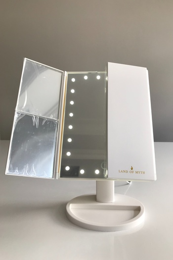 LAND OF MYTH Lom2052- 1X-2X-3X+10X Zoom Makeup Mirror with 24 Led Lights, Foldable, Touchable (White)