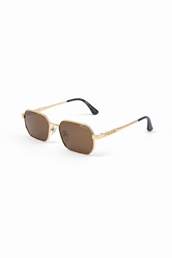 Prada Stylish sunglasses