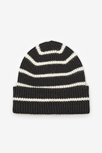 Penti Patrice Black Baret