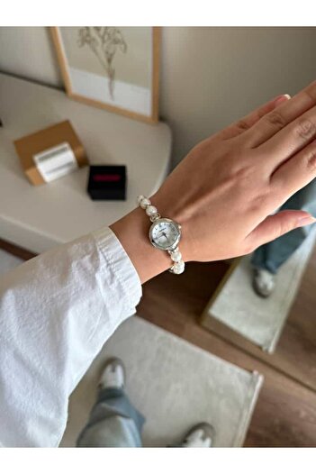 RoseandRoses Jean Pearl Cord Women's Wristwatch Silver