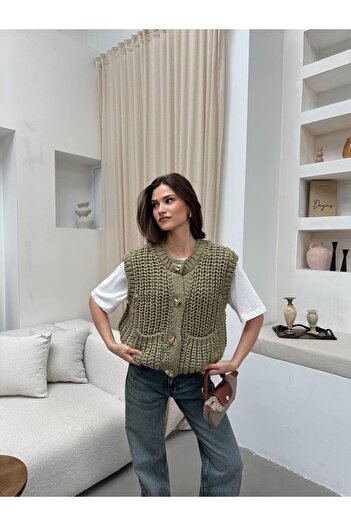 BOUQUET OF TULİP Gold Buttoned Thick Knitted Pocket Vest