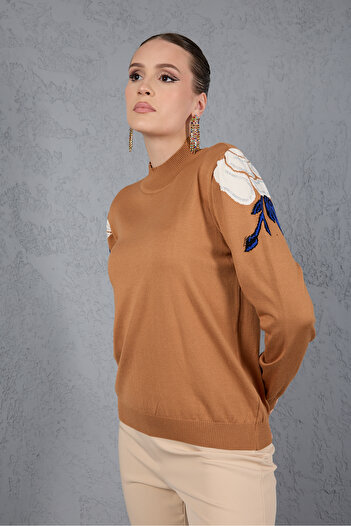 Moda Days Women's Beige Elite Viscose Fabric Stone Detailed Shoulder Half Turtleneck Knitwear Blouse