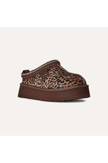 UGG Women's Leopard Patterned 100% Leather Thick Comfortable Sole Brown Boots & Booties 1178430-Burntcedar
