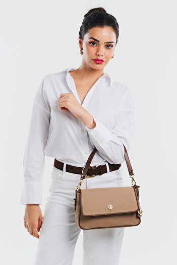 Nautica Women's Postage Bag Cn7515T