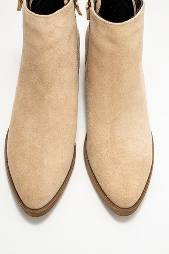 LuviShoes Γυναικείες μπότες με τακούνι JAYER με φερμουάρ από γνήσιο δέρμα σε μπεζ σουέντ