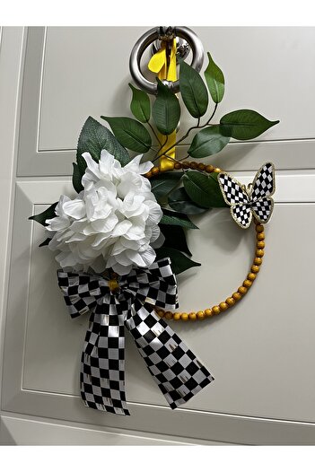 GÜLHOBY Mackenzie Ribbon Mackenzie Butterfly White Hydrangea Door Ornament