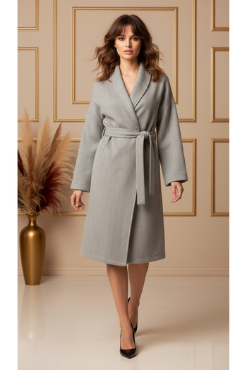 trendlina Long Coat with Belt at the Waist