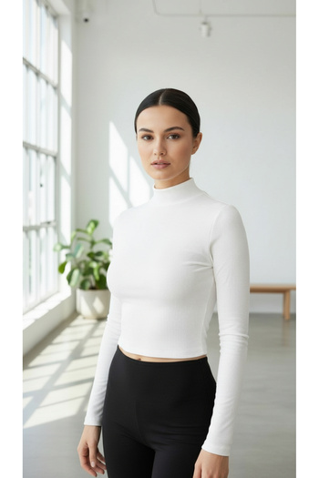 trendlina Turtleneck Blouse Body