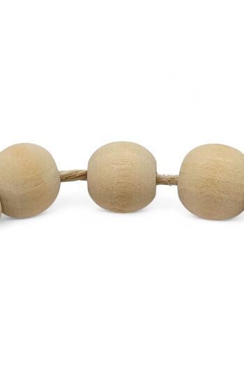 Casco Wooden decorative bead with a natural touch