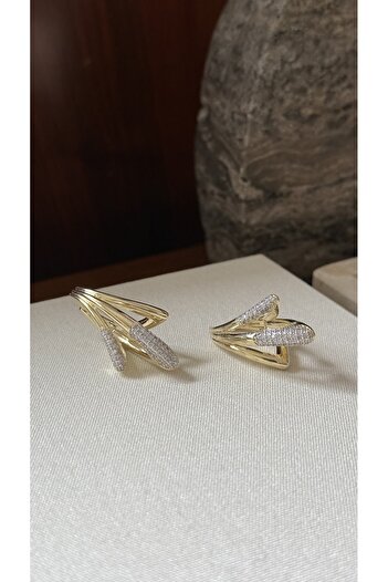 Muse Sister Special Series Pine Earrings