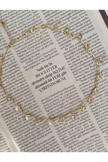Store Kalp Sallantılı Çelik Choker Kolye