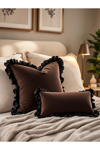 JACA Ruffled Square and Rectangular Inner Filled Decorative Pillow Throw Pillow Cushion Set (2 Pieces)