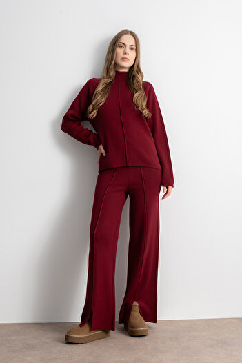 Shophia Women's Embossed Detailed Knitwear Set – Burgundy