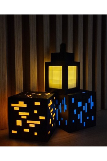 OEM Minecraft ore nightlight pack, 2 cubes: gold, diamond and a flashlight