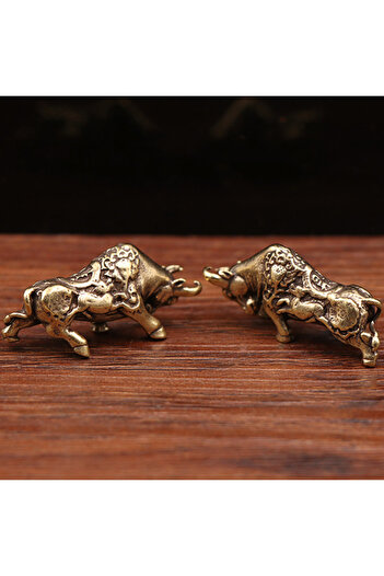 Choice Car Decoration Miniature Ornaments Retro Brass Bull Sculpture Office Desk Rich Cow Creative Small...