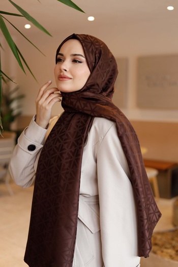 QASSA SHAL Brown Shawl