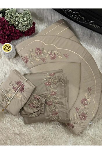 Gerenic Women's Prayer Rug and Cover Set