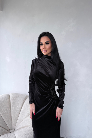 LİLA İSTANBUL Yarım Boğazlı Beli Taşlı Drapeli Kadife Elbise