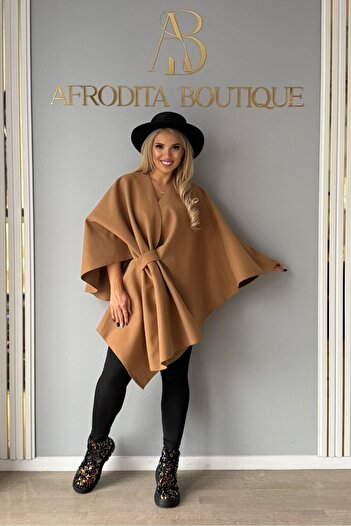 Afrodita Boutique Holy Poncho