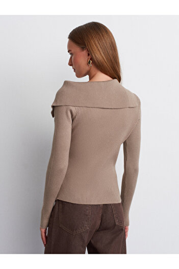 Dilvin 10815 Asymmetrical Collar Wool Blend Knit Blouse - Mink M.