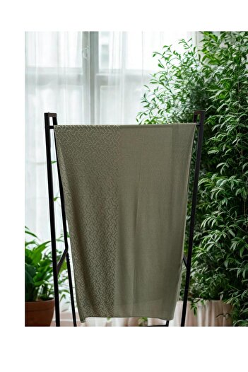 KAYAN Kuwaiti olive-colored veil