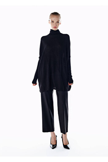 Knitss Black Merino Wool Blend Knit Tunic