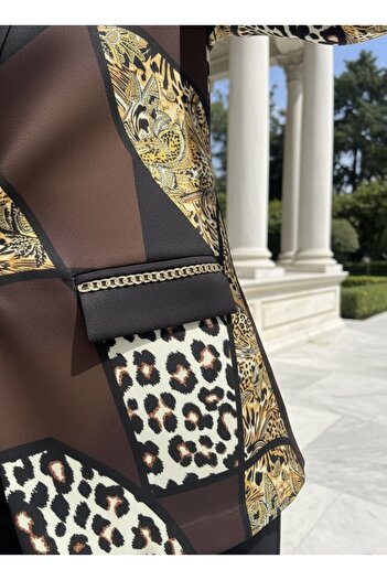 1Moda1Tarz Imported Fabric Leopard Print Gold Pattern Chain Detail Lined Special Design Stylish Jacket Pants Set