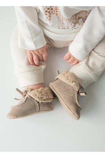 kitikate Dasher Booties Brown