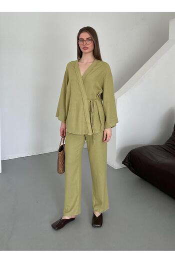 Laluvia Detailní khaki souprava kimon z lněné látky s bočním zavazováním