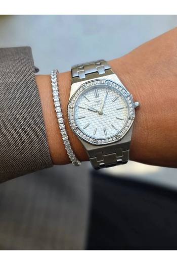 FERRO Silver Steel Band Women Wristwatch Fl43029A-A 3Atm Water Resistant Warranty 2 Years Giftpacked