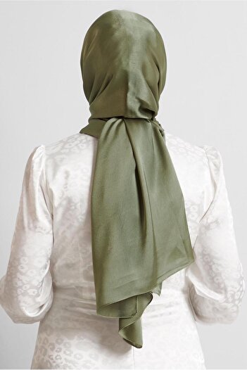 Alvina Satin Shawl 8570