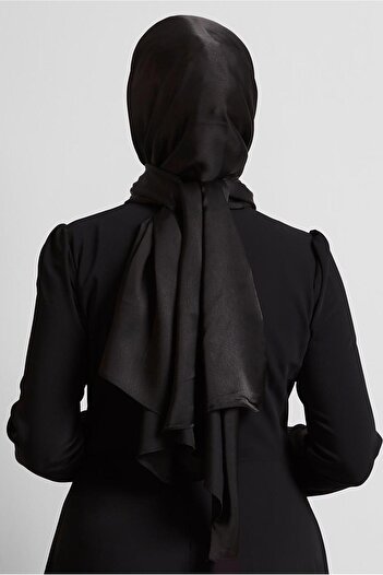 Alvina Satin Shawl 8570